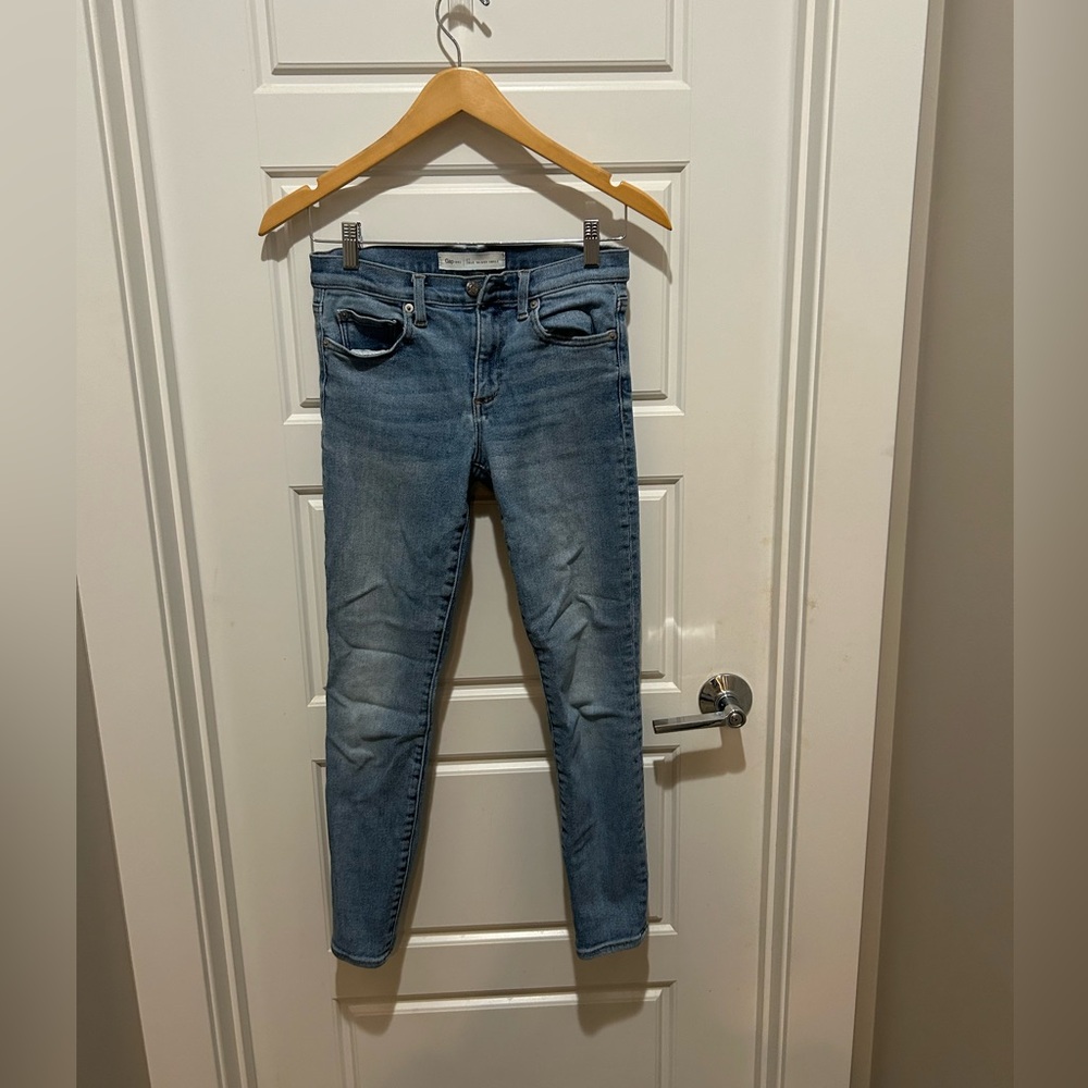 Gap ankle skinny jeans!